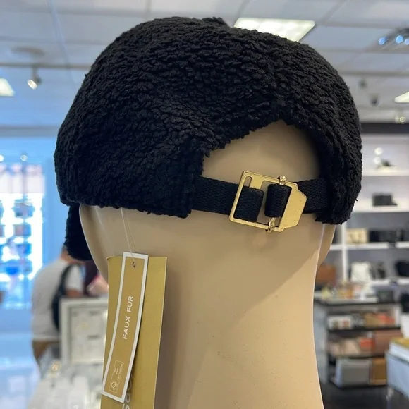 Michael Kors MK Logo Hat Sherpa Adjustable Cap OS 
Black NWT - Picture 4 of 16